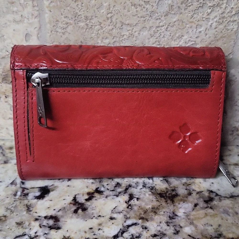 Patricia Nash Red Tooled Cametti Wallet
